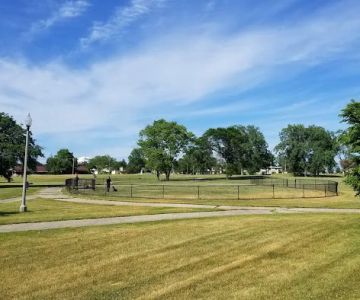 Enclosed Dog Park at Guardian Park