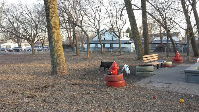 Bailey's Crossing Dog Park 6