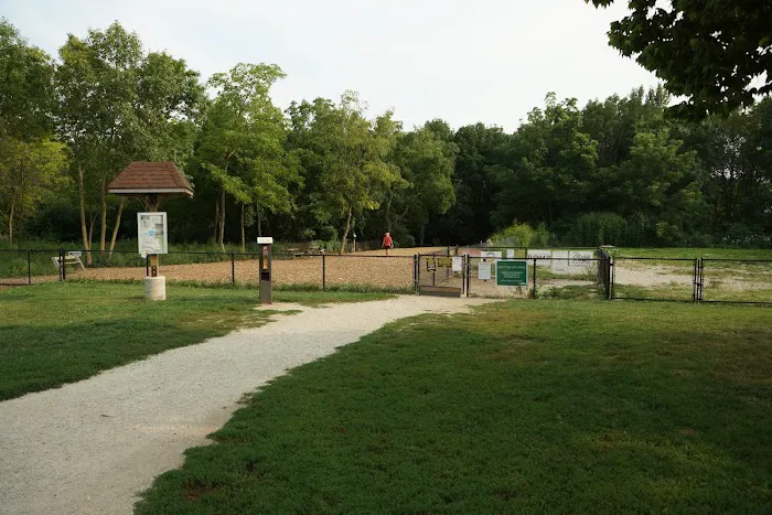 Warnimont Dog Park 10