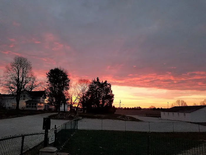 Royal Acres Country Club 6