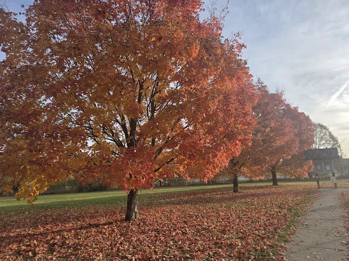 Gordon Gilmer Park (membership only) 3