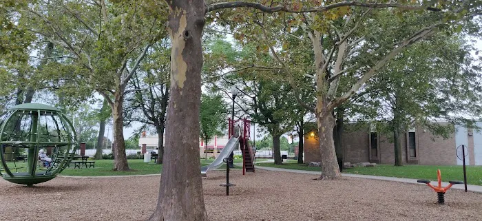 Rose Dog Park 6