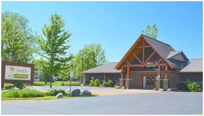 Joey's Pet Outfitters Dog Park 10