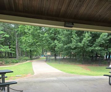 Graves Dog Park