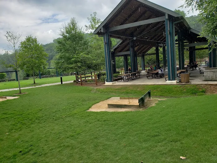 Morgan Falls River Park / Dog Park 4