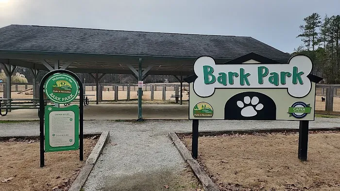 Bark Park - International Park 1