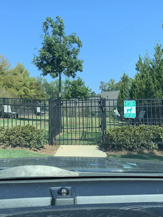 Herrington–Chakraborty Dog Park 1
