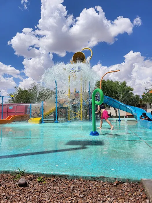 Pavo Real Splash Park/Dog Water Park 7
