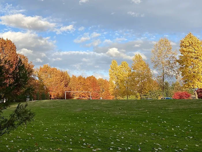 Summerlake Dog Park 4