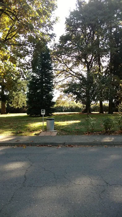 Dog Park w/Tables 1