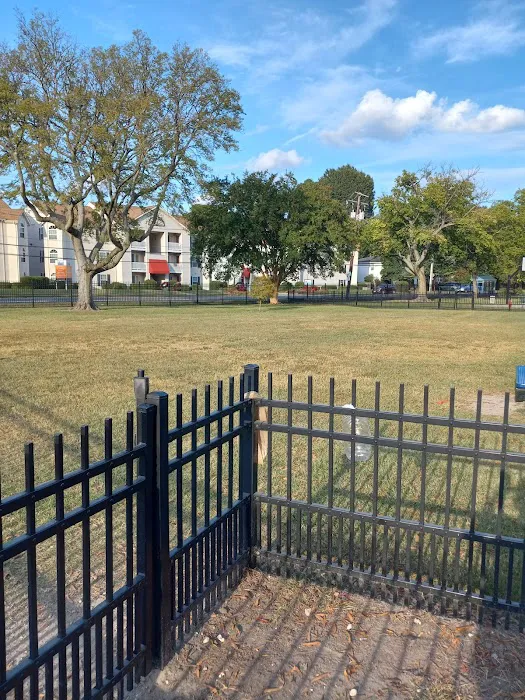 Meadowbrook Dog Park 7
