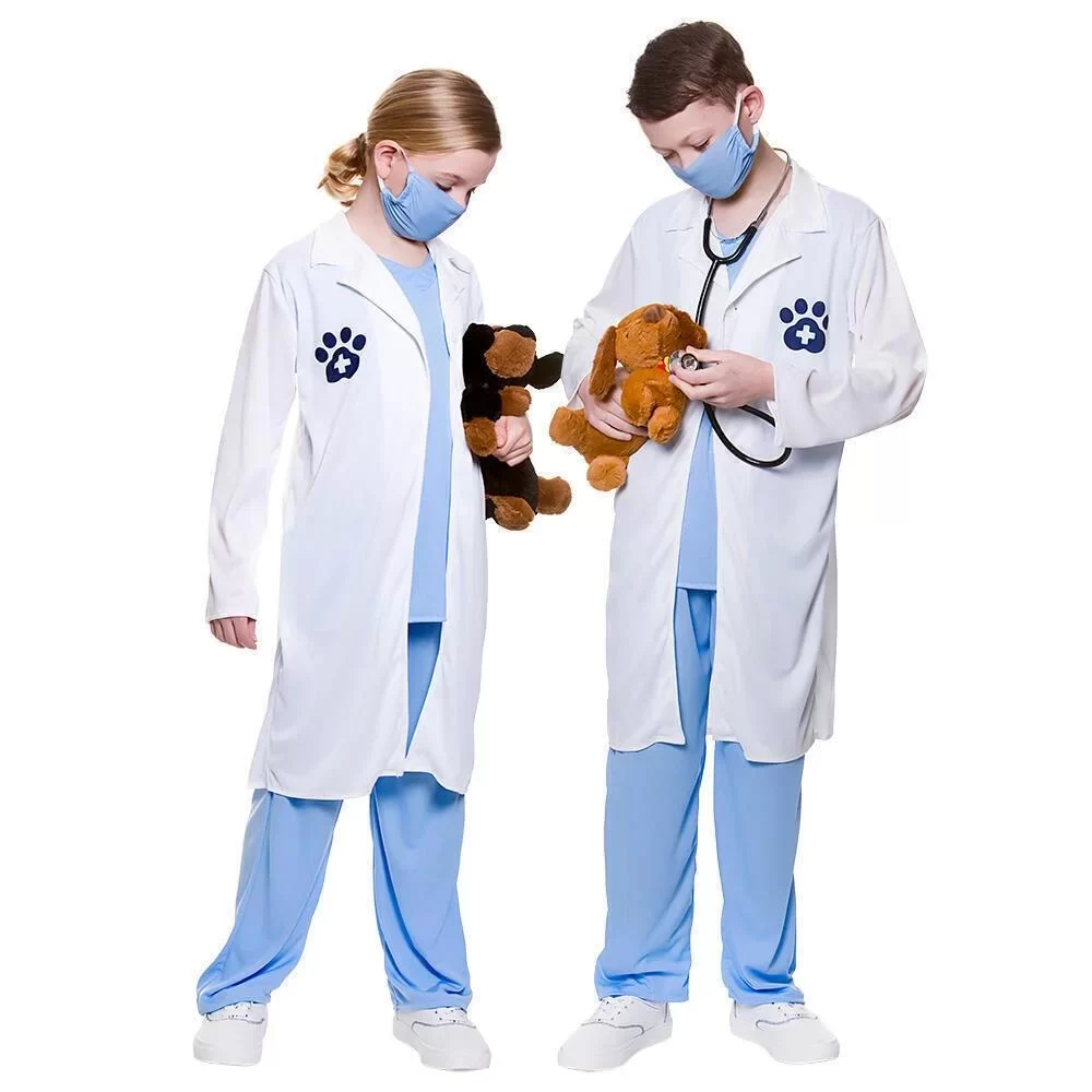 How to Dress Up as a Veterinarian: Realistic Ideas for Costumes and Roleplay